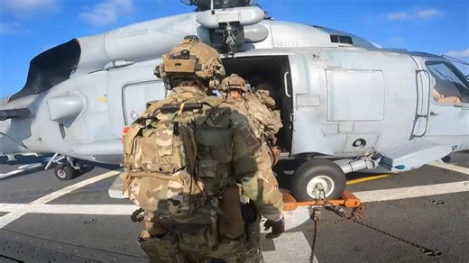 La Armada asalta un buque secuestrado por piratas: así lo vivieron los militares