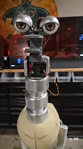 Animatronics vs Animated Props: Understanding the Key Differences