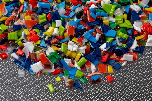 Microplastics Explained: How They Form, Where They End Up, and How to Reduce Your Exposure