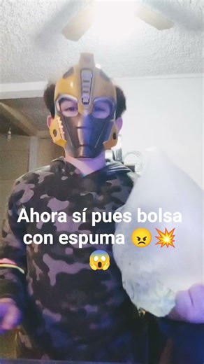 coca-cola con espuma bolsa con espuma