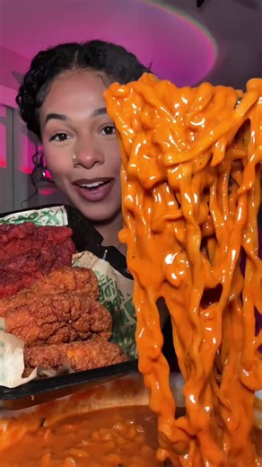 En İyi ASMR Mukbang Derlemeleri