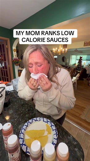 Discover The Best Low-Calorie Sauces for Taste Lovers
