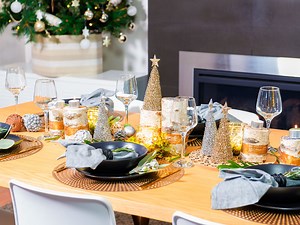Create The Perfect DIY Christmas Centrepiece in Under 1 Hour
