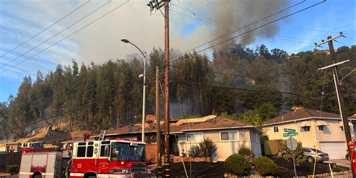 5-alarm blaze damages homes in California’s Oakland Hills neighborhood amid Fire Weather Warnings