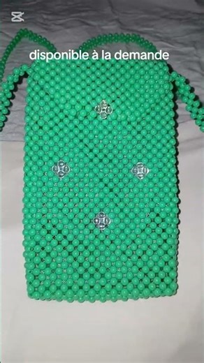 un sac à téléphone. je te montre comment le faire. abonne toi pour d'autres modèles