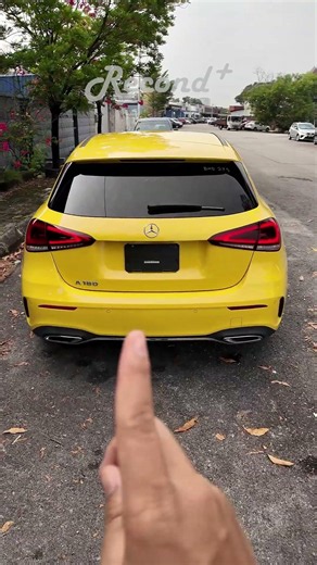 Mercedes A180 AMG Hatchback - Interior Belakang