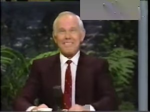 The hilarious retakes of tonight show, Johnny gets The Giggles! #ComedyLegend #johnnycarson #thetonightshow | Trends and Lifestyle