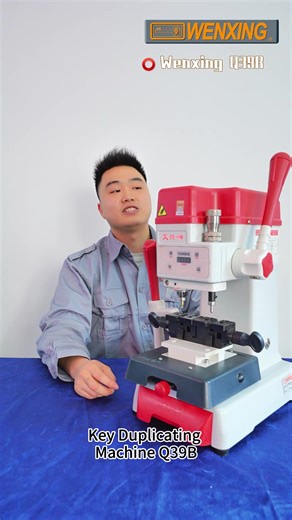 Simple to operate, the duplicator easily meets key cloning needs. #wenxingmachine #chinakeymachine #copykey #keycuttingmachine #keyduplicatingmachine #carkey #cutkeymachine #hardwarestore #cutkeysupplier #tiktok #factory