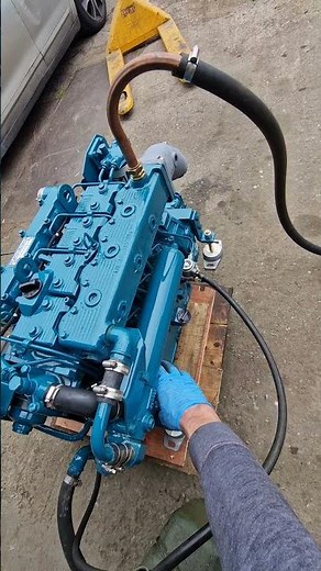 Lister Petter LPW4 Reconditioned Marine Diesel Engine with Hurth HBW125 Gearbox