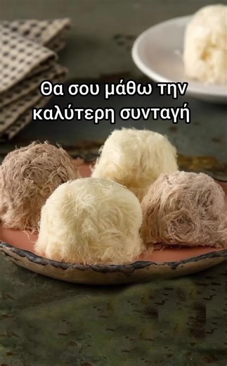 Delicious Halva Recipe with Semolina and Coconut