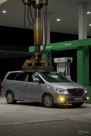 Innova toyota vs hydraulic press machine