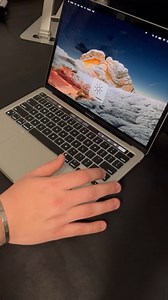 Watch Review of the Apple 2020 MacBook Pro M1 on Amazon Live