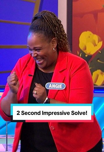 Impressive 2 Second Puzzle Solve on Wheel of Fortune