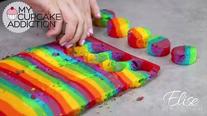 20K views · 173 reactions | Hidden rainbow cupcakes .. too yummy to eat <3 | Grâce Crafts & Interiors | Facebook