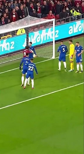 Winger’s Crazy Speed! 😱⚽#football, #soccer, #footballhighlights, #wingerrun, #livesports,