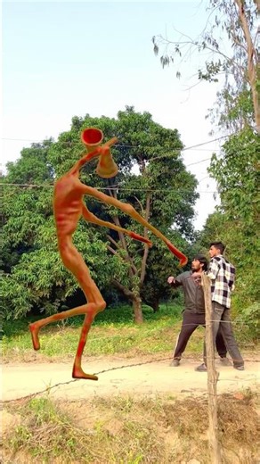 Siren Head In Real Life - Horror Short Film part 1 👽😱#sirenhead #alien #shorts #horror #funny