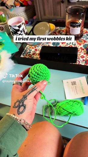Beginner Friendly Wobble Crochet Kits for New Crafters