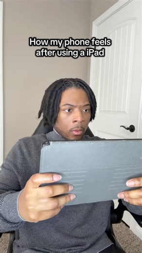 How my phone feels after using a iPad #relatablememes #makemefamous #helpmemakethismakesense