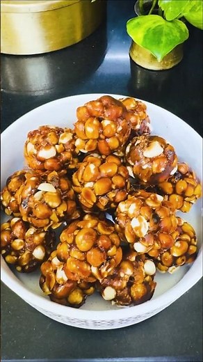 Palli Laddu Recipe | Peanut Jaggery Laddu | Healthy Traditional Sweet | Nirmala’s Home Kitchen