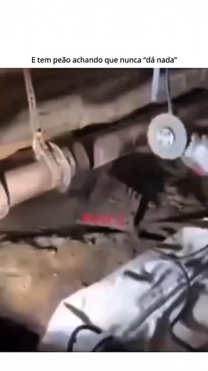 1.2M views · 10K reactions | ️ Essa do @consertosflix resolve o problema que tu nem sabia o nome…  Dica simples, mas que evita dor de cabeça — e custo desnecessário. Se você curte resolver sem depender de ninguém e aprender na prática, tá no lugar certo.  Quer o passo a passo real? Tá no perfil. Sem segredo. #consertos #reparos #homemdacasa #contrução #engenharia #curiosidades #engenhariacivil #manutenção | ConsertosFlix | Facebook