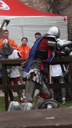 You can feel that one 😶 #sports #medieval #fighting