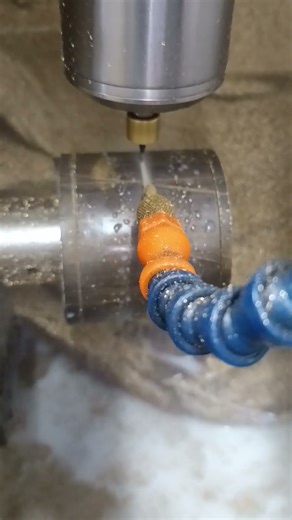 cnc machine and designing cutting machine #machine #funny #cncmachine #cncmill #gold