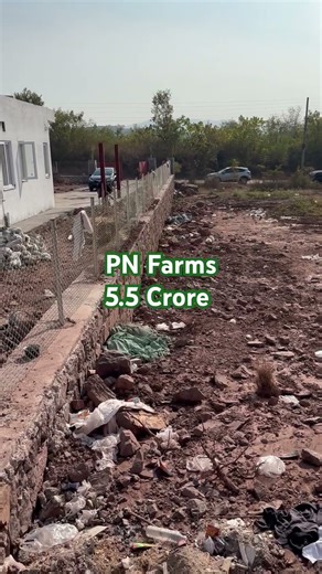 PN Farms | Level South Face Plot | 2500 Sq Yds | 5.5 Crore | Sector “C”