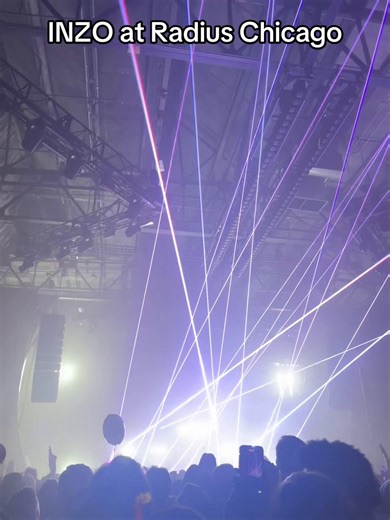 I love getting to see Inzo when he comes into town. His production is always so beautiful and last night was no exception