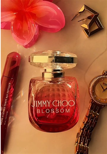 Feminine Freshness of Jimmy Choo Cherry Blossom Scent