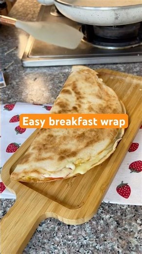 “Easy Breakfast Wrap Recipe | Quick & Healthy Omelette Wrap in 10 Minutes”