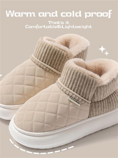 Say goodbye to cold toes and slippery steps. Experience ultimate warmth with our latest Winter Cotton Slippers. Anti-Slip Technology: Deep-tread rubber soles for icy surfaces. Thick-Soled Comfort: Added height and insulation from the cold ground. Fleece Bag Lining: Ultra-soft interior that feels like a hug for your feet. Weather-Ready: Water-resistant exterior fabric for outdoor versatility. . . . . LINK IN BIO: #winterStyle #CozyVibes #WinterEssentials #FootwearFashion #Streetwear #antislipshoe