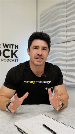 Is throwing fruit in the trash good fat loss advice? 🗑️ This is the wrong message. People aren’t not losing fat because they’re eating too many bananas, grapes and oranges. They’re not losing fat because they’re not eating enough fruit that keep them full, eating too many calories overall and could probably be moving more through resistance training, steps or cardio. This completely misses the mark. | Brock Ashby