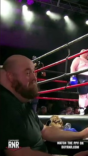 World’s largest neck stuns the West Virginia boxing crowd
