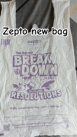 Zepto replaces it's paper bag into decomposable plastic bag #zepto