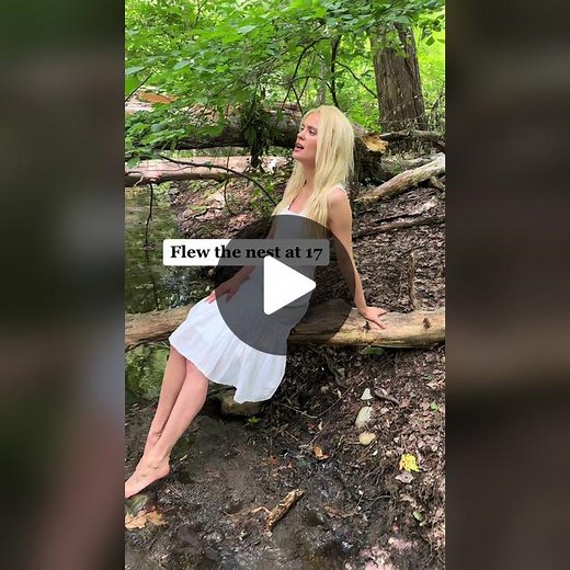 Raunchy Country Girls: The Dirty Wings Song