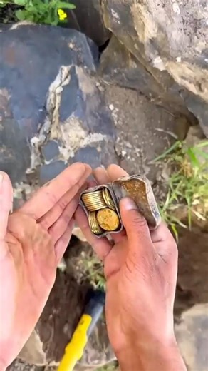 Secret Gold Box Found In Old Stone Block