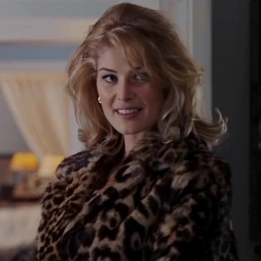 Rosamund Pike as Helen in An Education (2009)