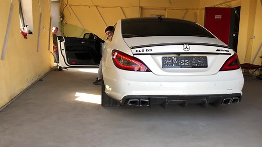 Real AMG Sound - CLS 6.3 Bi-Turbo Exhaust Details