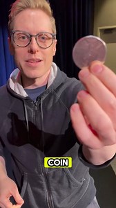 That was smooth! 😱 #marvynsmagic #marvynsmagictheatre #viralshorts #lasvegas #magicshow #illusion #viralvideos #magical #magic #coinmagic #closeupmagic #sleightofhand #smoothoperator #theater #liveshow | Las Vegas Magic Club