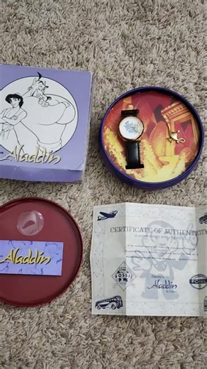 DISNEY ALADDIN GENIE FOSSIL WATCH PIN TIN COA Limited Edition Vintage #5022/15000 A whole new world