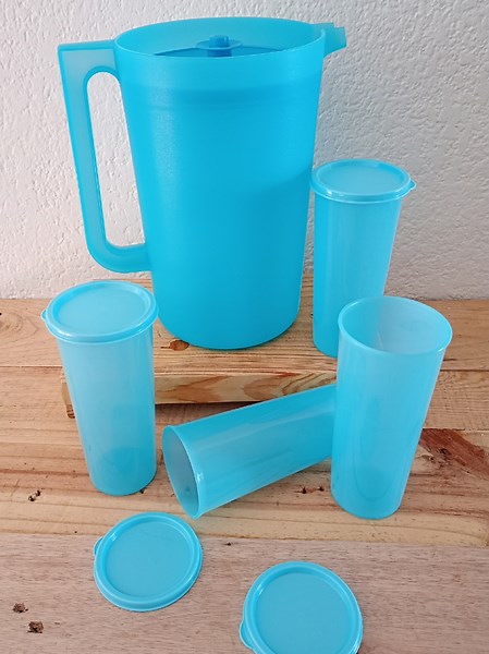 Jarra Jumbo y Vasos Maravilla de Tupperware