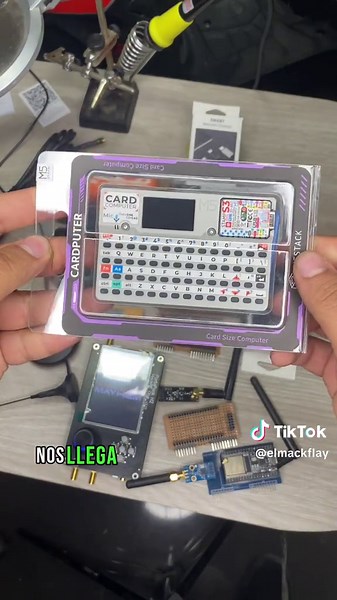 M5 CardPuter, de las ultimas herramientas que se unen al setup. Estaremos revisando a fondo tambien esta herramienta que se se ve muy prometedora #flipperzero #hack #hacking #ethicalhacking #m5 #m5stack #coquette #miprincipe #igualqueunangel