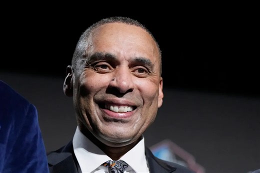Roger Craig receives long-awaited Hall of Fame enshrinement, via the process that left out Bill Belichick