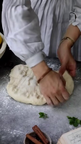 Breakfast fruit rolls (blueberry rolls & peach rolls)