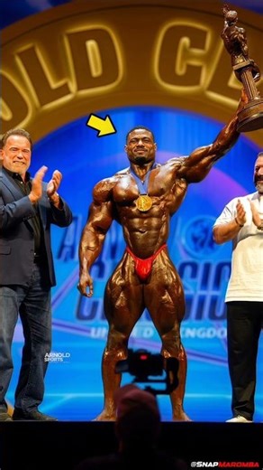 Legacy meets the New Era. 🤝 Arnold & Andrew Jacked