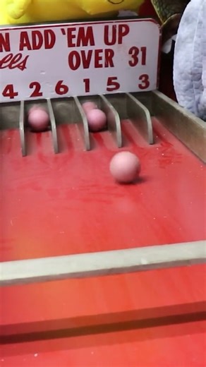 Here's how I won a carnival game that seems impossible! 🎪#carnivalgames #carnival #game #fairgames | Arcade Matt