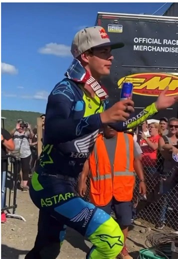 The goat himself, also known as Jett Lawrence, is widely regarded as one of the most exceptional talents motocross has seen in years. His combination of raw speed, technical precision, and race intelligence sets him apart from his peers, allowing him to control races from the front or charge through the field with confidence. What truly makes Lawrence special is his consistency under pressure—he delivers winning performances week after week while adapting seamlessly to different tracks and condi