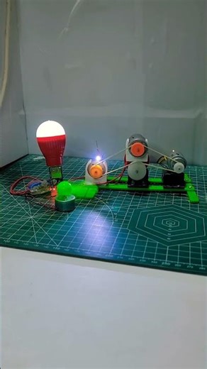 DIY Motor Generator electric #tech #diyprojects #youtubeshorts #inventiontech #diy #dcgenerator