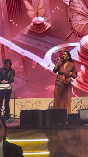 🏗️ Gaurs Group – Building NCR’s Skyline Since 1995 From affordable homes to premium living, Gaurs has delivered 75,000 happy homes across Delhi-NCR. ✨ Legacy | Scale | Trust | Delivery 📍 Noida | Greater Noida | Yamuna Expressway | Ghaziabad 💬 DM for latest Gaurs Group projects & pricing #GaursGroup #TrustedDeveloper #NCRRealEstate PropertyIndia DreamHomes | Zricks.com