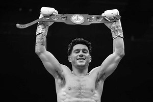 Boxer dies after suffering brain injury in championship fight